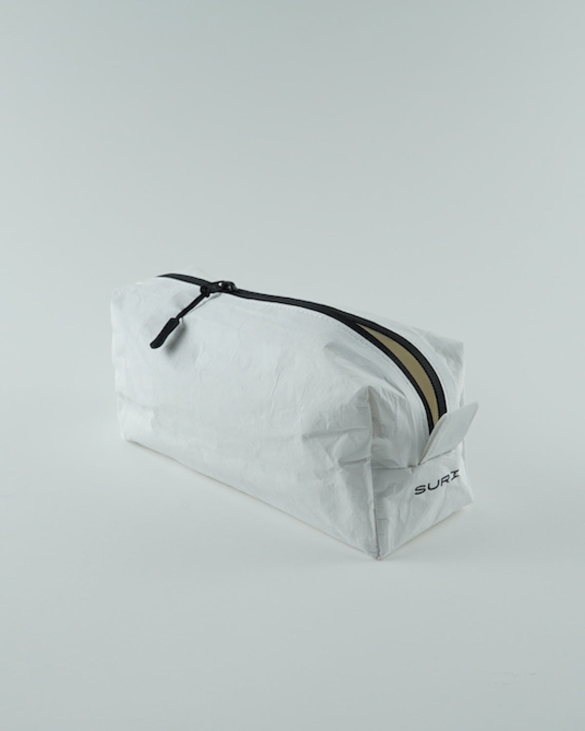 SURI Washbag - Recyclable Tyvek Paper