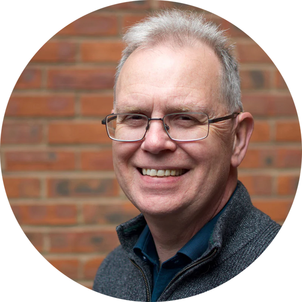 Damien_Walmsley_Headshot_800x.webp