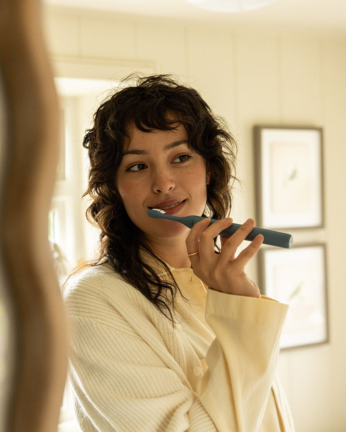 SURI Sustainable Electric Toothbrush